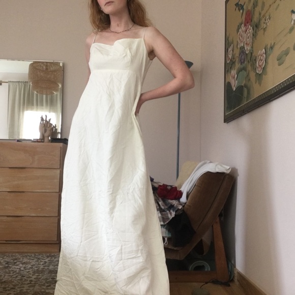 Gorgeous Long White Dress - Picture 1 of 5